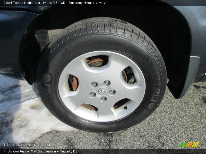 Bluestone Metallic / Ivory 2004 Toyota Highlander Limited V6 4WD