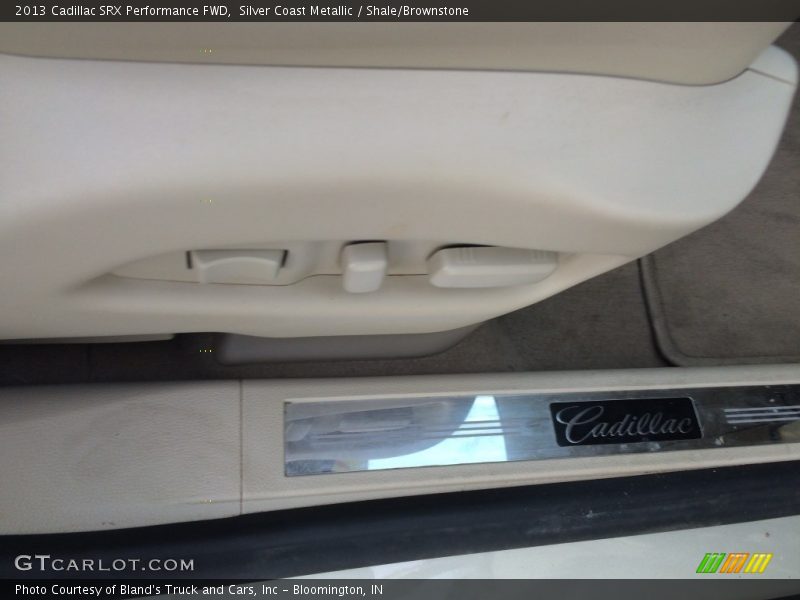 Silver Coast Metallic / Shale/Brownstone 2013 Cadillac SRX Performance FWD