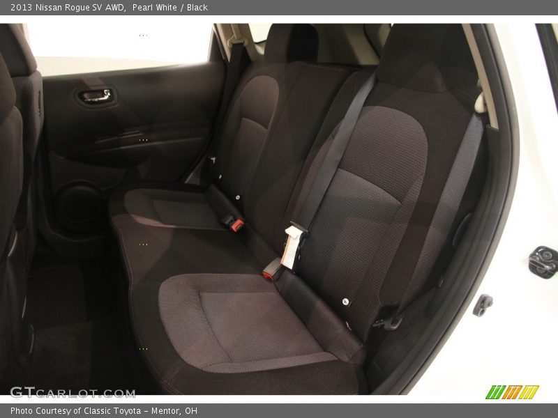 Pearl White / Black 2013 Nissan Rogue SV AWD