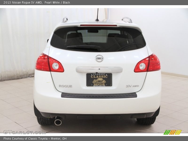 Pearl White / Black 2013 Nissan Rogue SV AWD