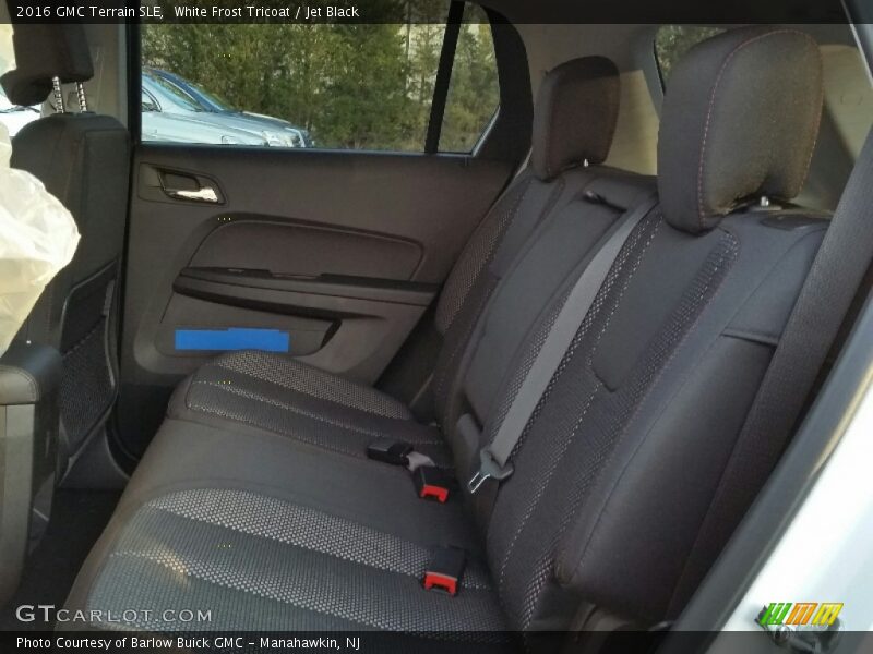 White Frost Tricoat / Jet Black 2016 GMC Terrain SLE