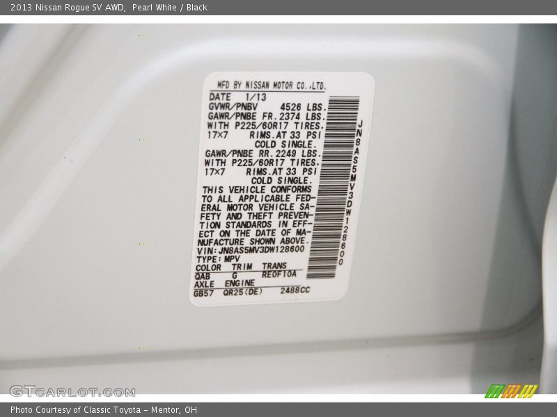 Pearl White / Black 2013 Nissan Rogue SV AWD