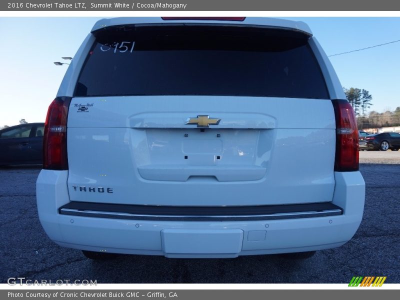 Summit White / Cocoa/Mahogany 2016 Chevrolet Tahoe LTZ