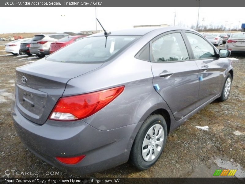 Triathlon Gray / Gray 2016 Hyundai Accent SE Sedan