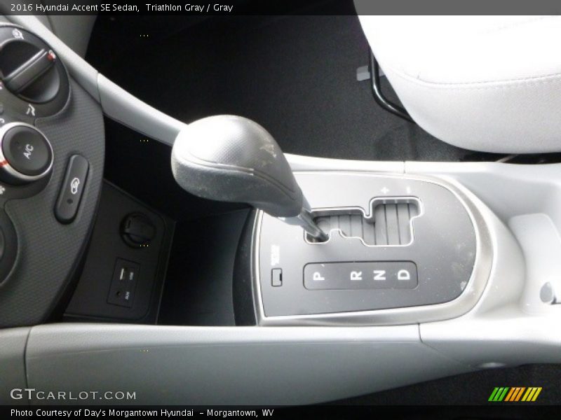 Triathlon Gray / Gray 2016 Hyundai Accent SE Sedan