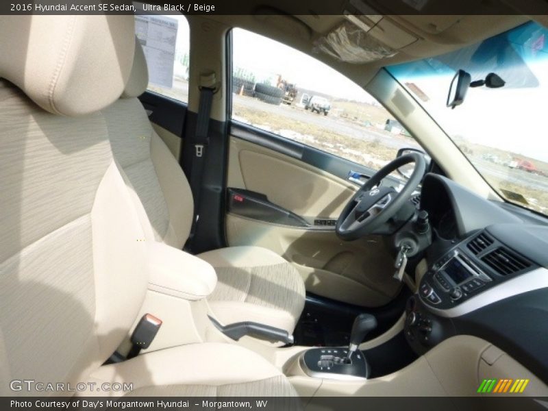 Ultra Black / Beige 2016 Hyundai Accent SE Sedan