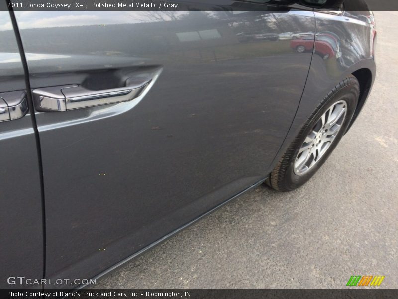 Polished Metal Metallic / Gray 2011 Honda Odyssey EX-L
