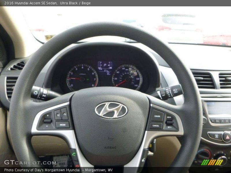 Ultra Black / Beige 2016 Hyundai Accent SE Sedan