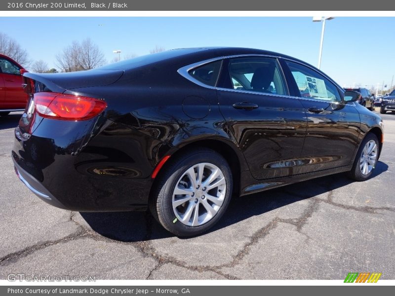 Black / Black 2016 Chrysler 200 Limited
