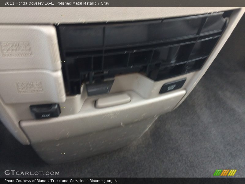 Polished Metal Metallic / Gray 2011 Honda Odyssey EX-L