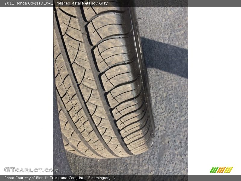 Polished Metal Metallic / Gray 2011 Honda Odyssey EX-L
