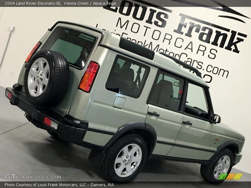 Vienna Green / Alpaca Beige 2004 Land Rover Discovery SE
