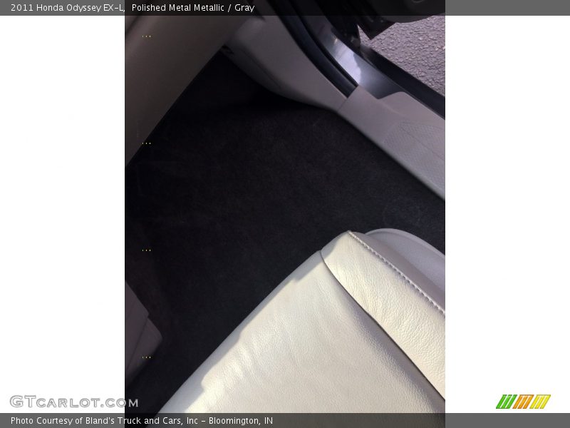 Polished Metal Metallic / Gray 2011 Honda Odyssey EX-L