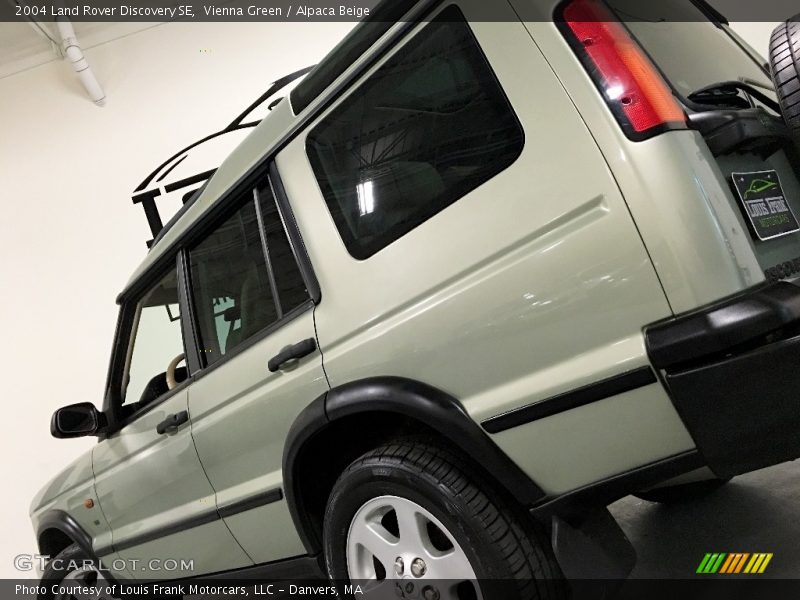 Vienna Green / Alpaca Beige 2004 Land Rover Discovery SE