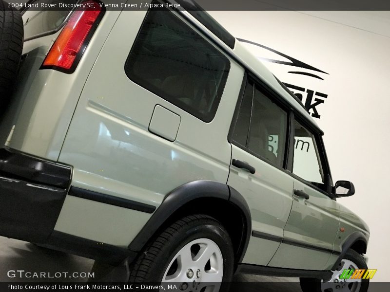 Vienna Green / Alpaca Beige 2004 Land Rover Discovery SE