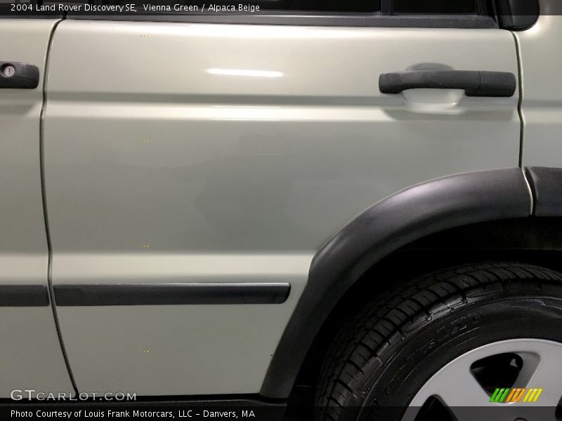 Vienna Green / Alpaca Beige 2004 Land Rover Discovery SE