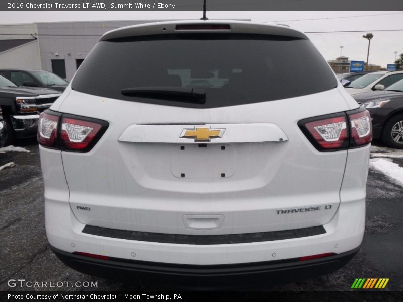 Summit White / Ebony 2016 Chevrolet Traverse LT AWD