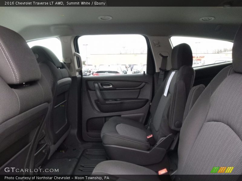 Summit White / Ebony 2016 Chevrolet Traverse LT AWD