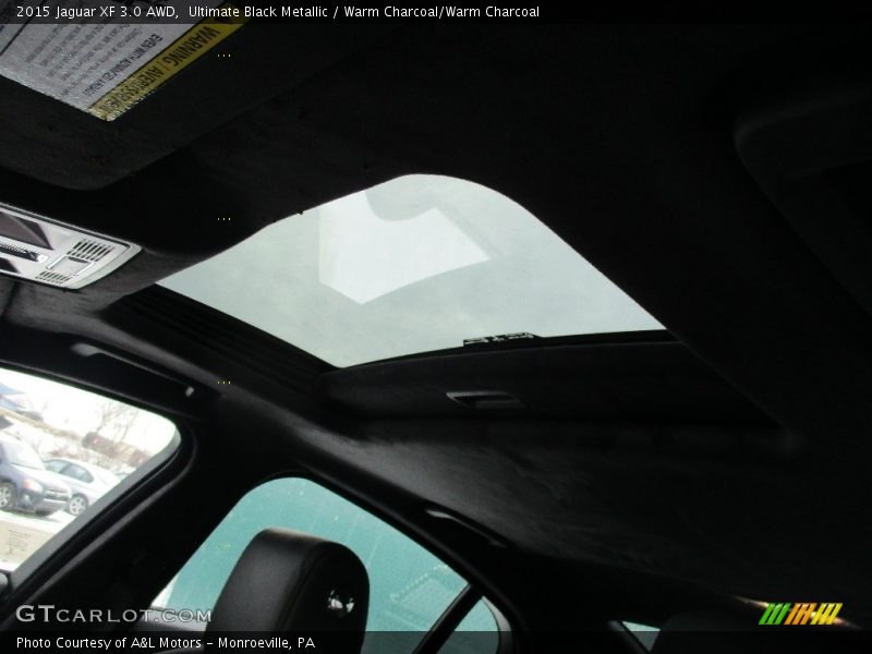 Ultimate Black Metallic / Warm Charcoal/Warm Charcoal 2015 Jaguar XF 3.0 AWD