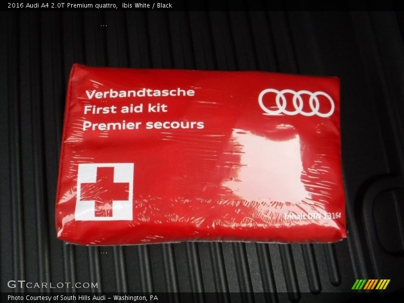 Ibis White / Black 2016 Audi A4 2.0T Premium quattro