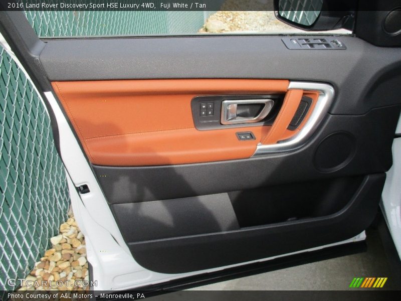 Fuji White / Tan 2016 Land Rover Discovery Sport HSE Luxury 4WD
