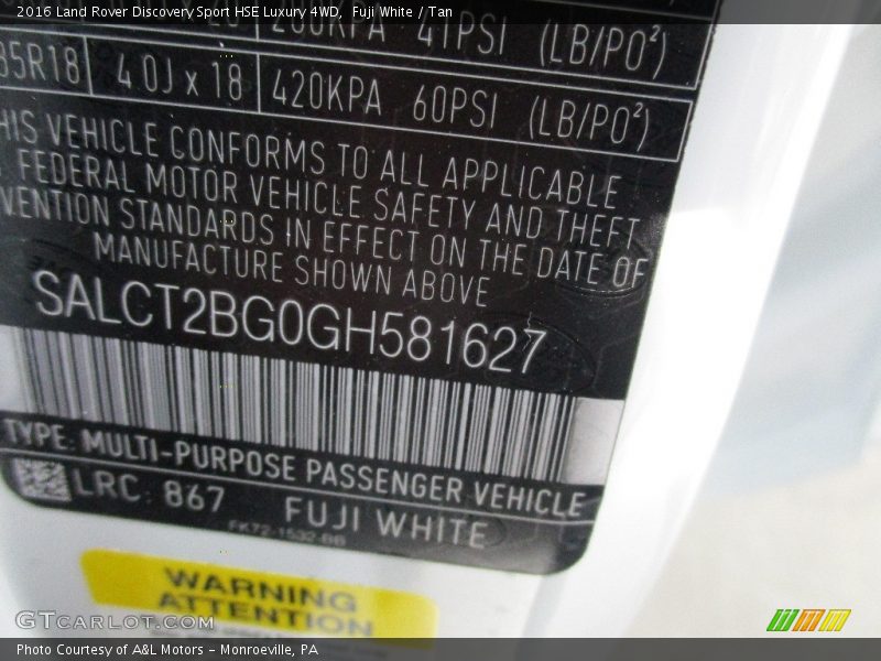 Fuji White / Tan 2016 Land Rover Discovery Sport HSE Luxury 4WD
