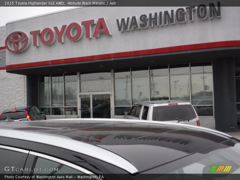 Attitude Black Metallic / Ash 2015 Toyota Highlander XLE AWD