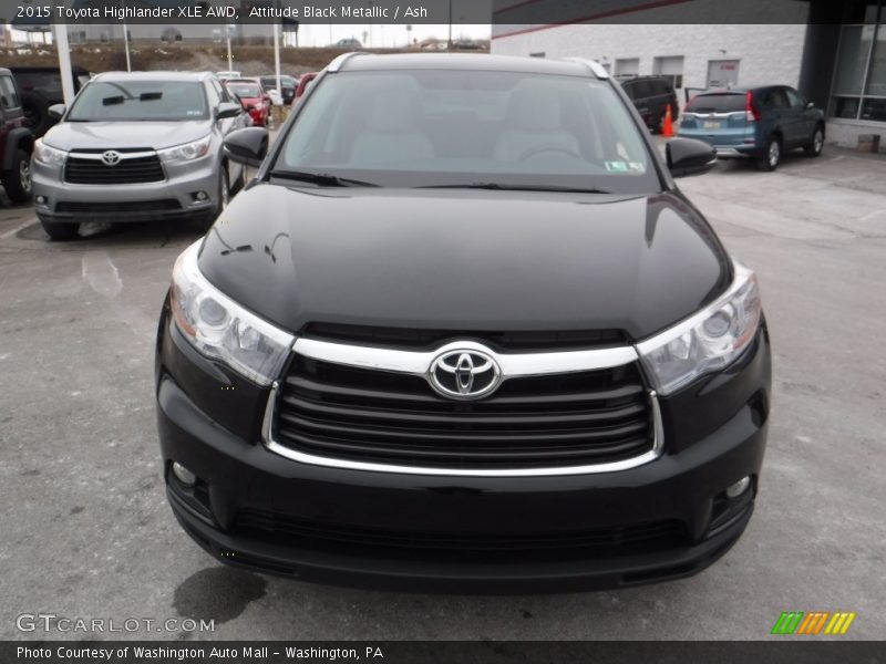 Attitude Black Metallic / Ash 2015 Toyota Highlander XLE AWD