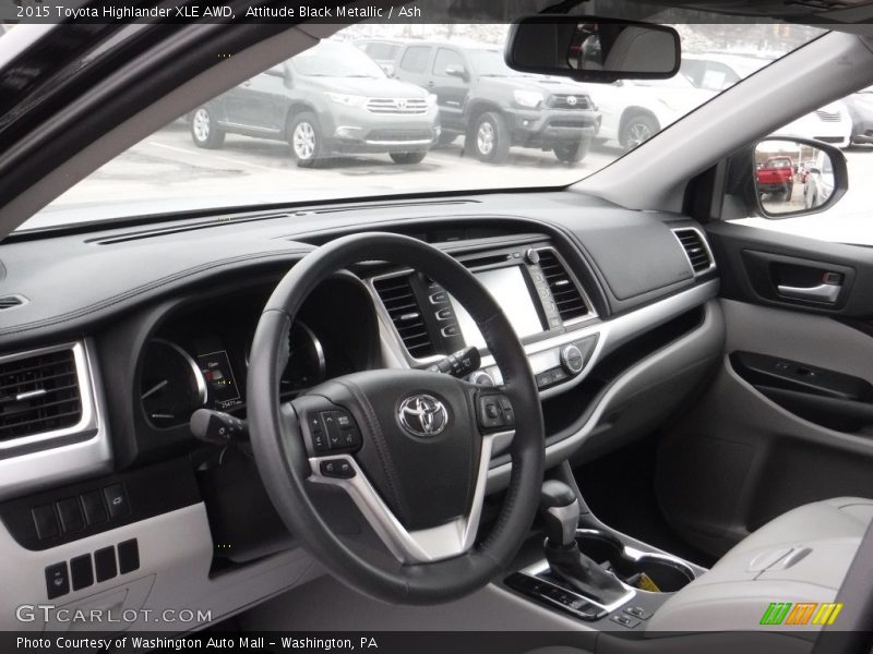 Attitude Black Metallic / Ash 2015 Toyota Highlander XLE AWD