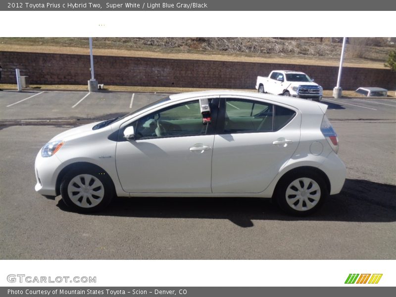 Super White / Light Blue Gray/Black 2012 Toyota Prius c Hybrid Two