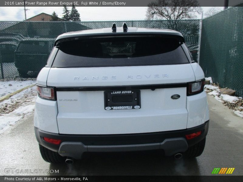 Fuji White / Ebony/Ebony 2016 Land Rover Range Rover Evoque SE