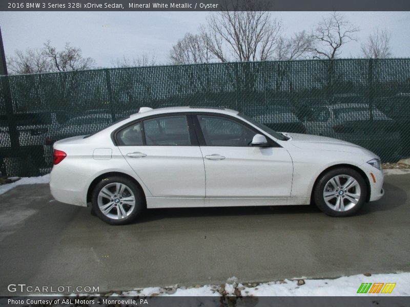 Mineral White Metallic / Oyster 2016 BMW 3 Series 328i xDrive Sedan