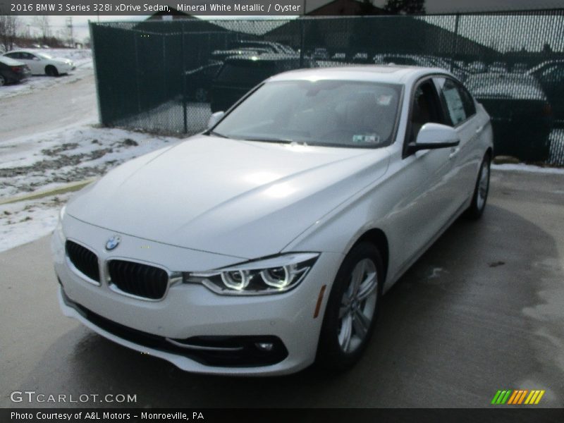 Mineral White Metallic / Oyster 2016 BMW 3 Series 328i xDrive Sedan