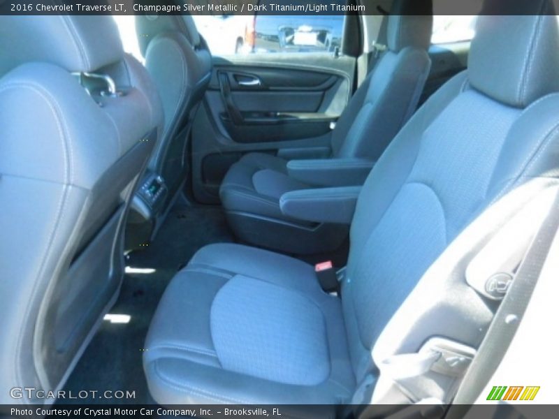 Champagne Silver Metallic / Dark Titanium/Light Titanium 2016 Chevrolet Traverse LT