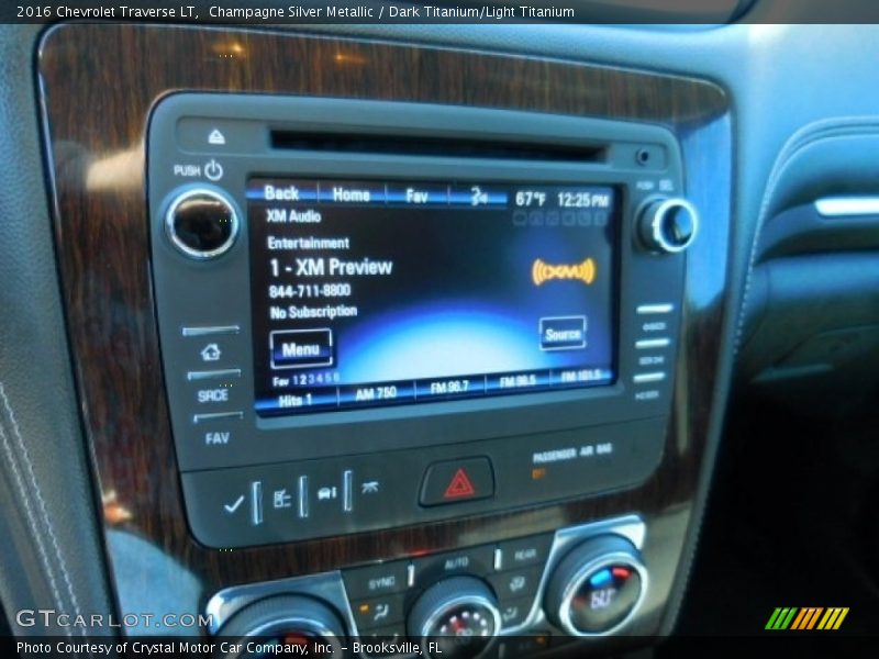 Champagne Silver Metallic / Dark Titanium/Light Titanium 2016 Chevrolet Traverse LT