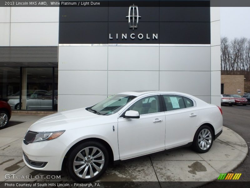 White Platinum / Light Dune 2013 Lincoln MKS AWD