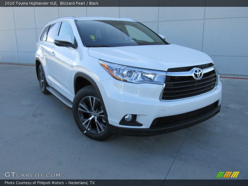 Blizzard Pearl / Black 2016 Toyota Highlander XLE