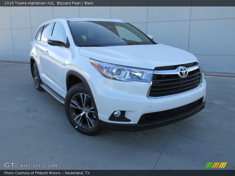 Blizzard Pearl / Black 2016 Toyota Highlander XLE