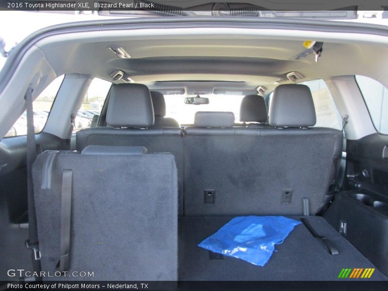 Blizzard Pearl / Black 2016 Toyota Highlander XLE