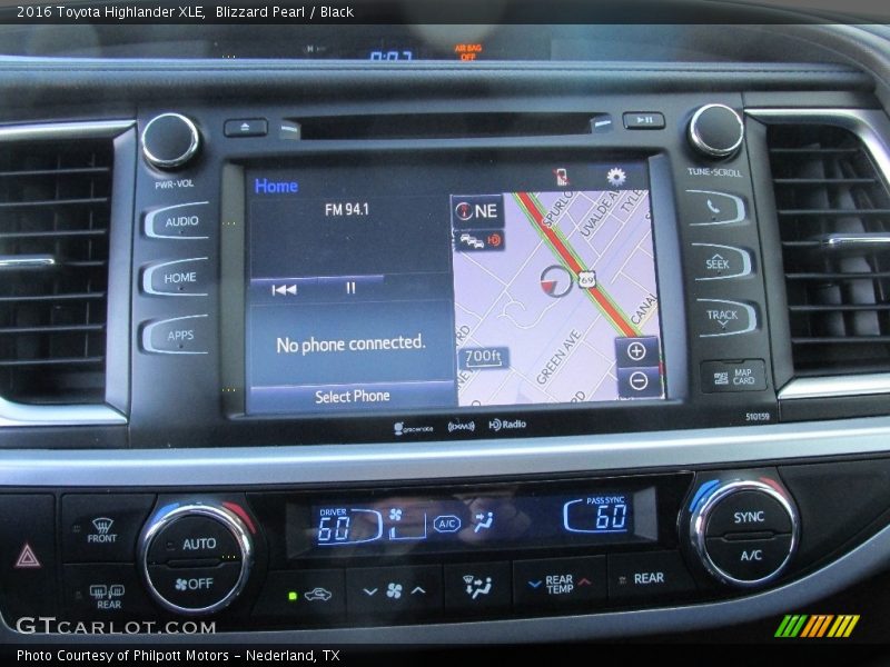Blizzard Pearl / Black 2016 Toyota Highlander XLE