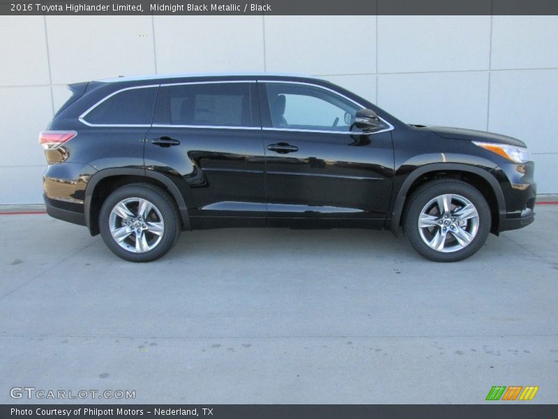 Midnight Black Metallic / Black 2016 Toyota Highlander Limited