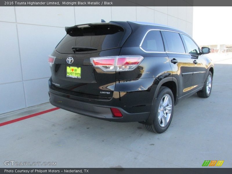 Midnight Black Metallic / Black 2016 Toyota Highlander Limited