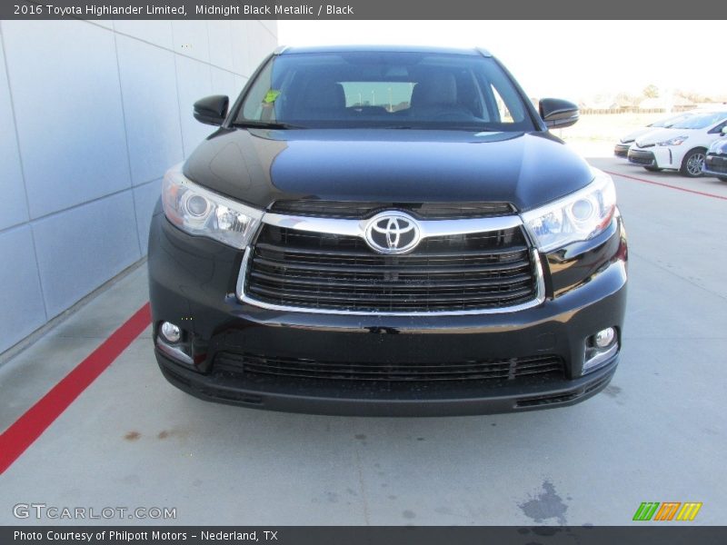 Midnight Black Metallic / Black 2016 Toyota Highlander Limited