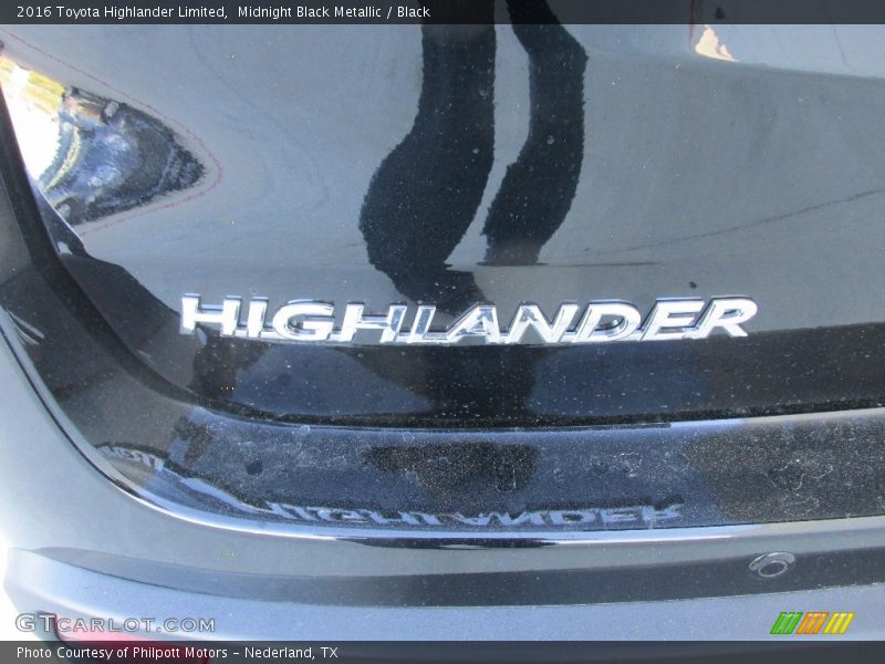 Midnight Black Metallic / Black 2016 Toyota Highlander Limited