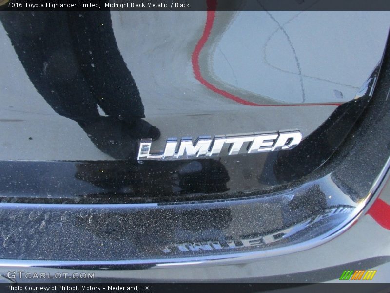Midnight Black Metallic / Black 2016 Toyota Highlander Limited