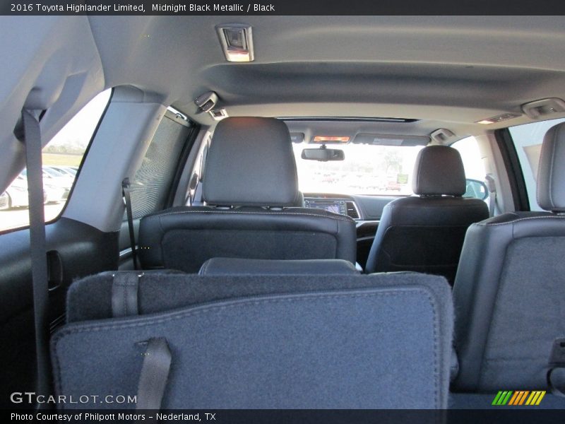 Midnight Black Metallic / Black 2016 Toyota Highlander Limited