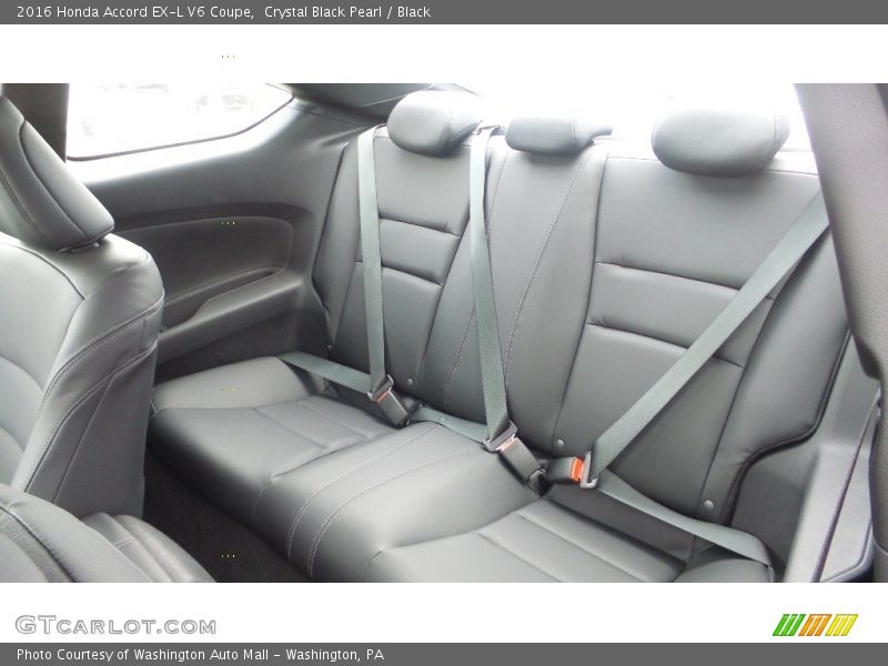 Rear Seat of 2016 Accord EX-L V6 Coupe