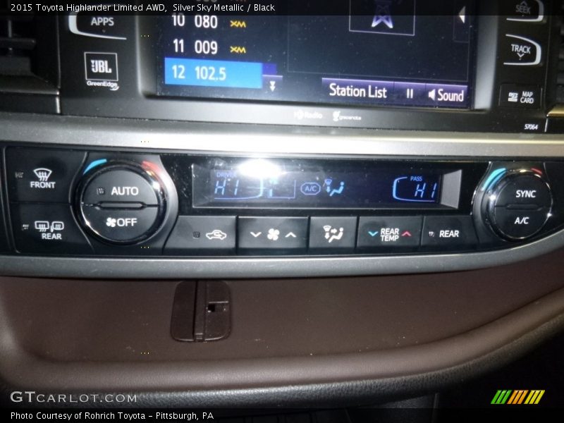 Silver Sky Metallic / Black 2015 Toyota Highlander Limited AWD