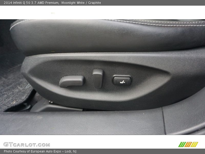 Moonlight White / Graphite 2014 Infiniti Q 50 3.7 AWD Premium