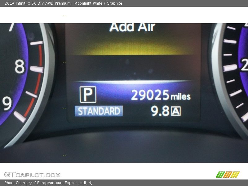 Moonlight White / Graphite 2014 Infiniti Q 50 3.7 AWD Premium